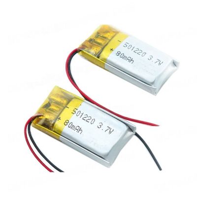 buy Bateria de polímero de lítio recarregável de tamanho pequeno 5 * 12 * 20mm 3,7V 80mAh para fones de ouvido BT e dispositivos portáteis Fabricação em linha