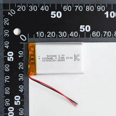 Bateria de alta taxa de descarga 3.7V 1300mah 30CMax60C recarregável 903048 3.7v bateria de polímero de lítio de célula única
